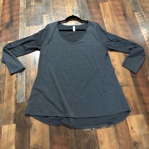 Lularoe Lynnae Long sleeves